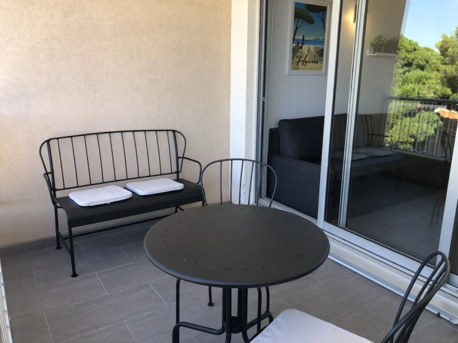 Executive Studio