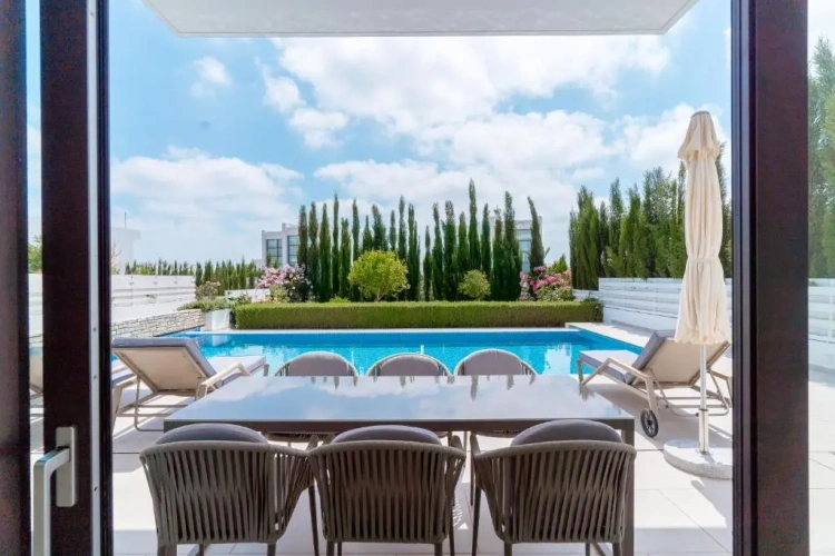 Deluxe Villa