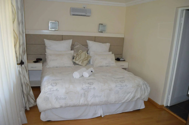 Crystal Rose Lodge & Spa