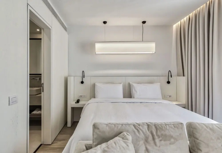Bitzaro Boutique Hotel
