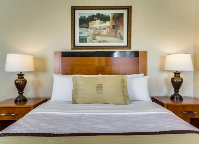 Double Suite
