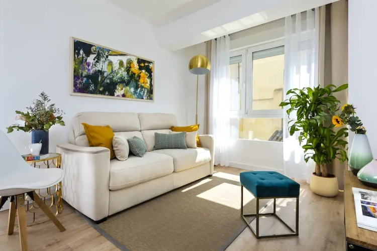 Genteel Home Santo Cristo