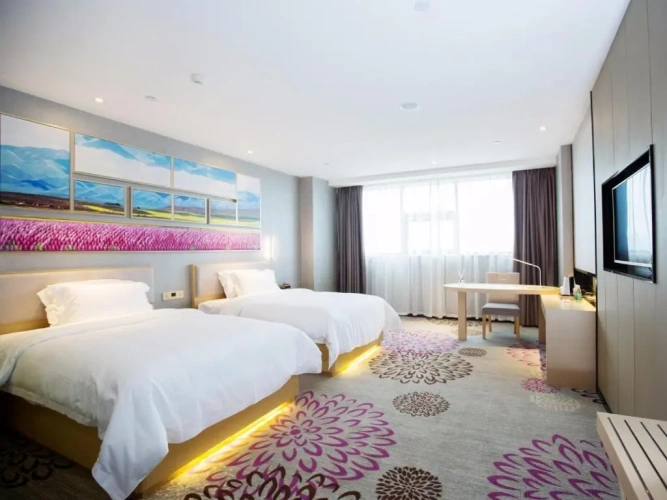 Standard Double room with view