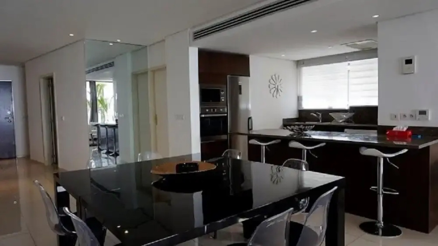 Residence Water Front