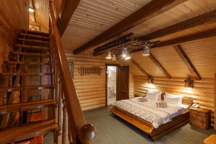 Standard Quadruple Duplex room