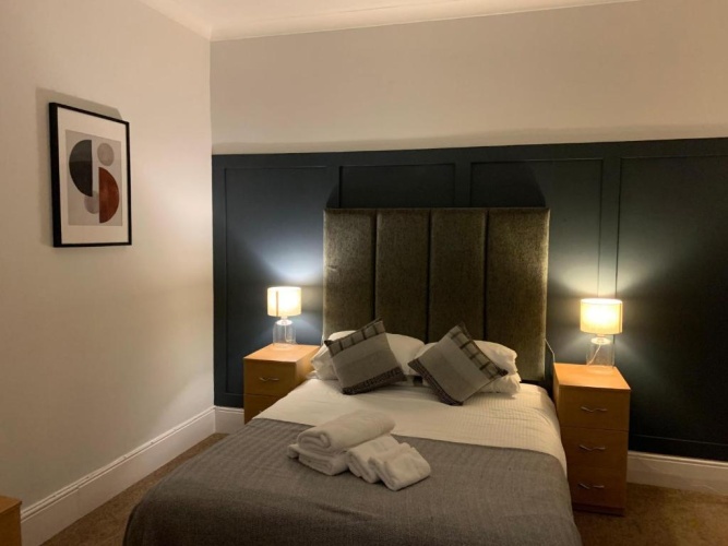 Standard Double room with partial sea view