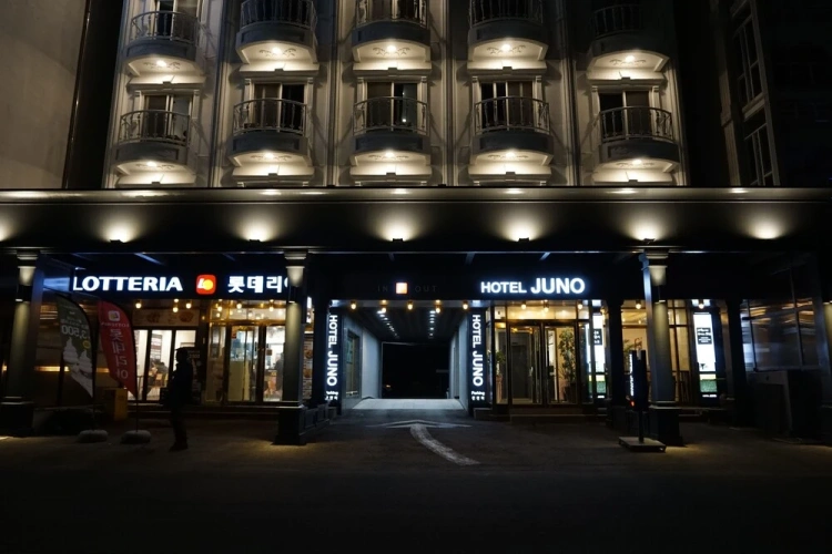 Hotel Juno