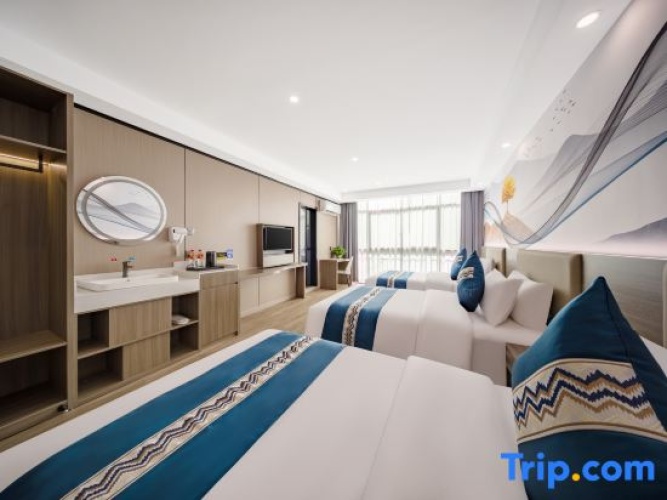 3 Bedrooms Standard room