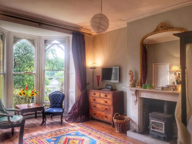 84 Saint Andrews Road