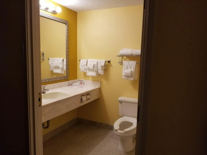 The Comstock Inn & Conference Center photo 10
