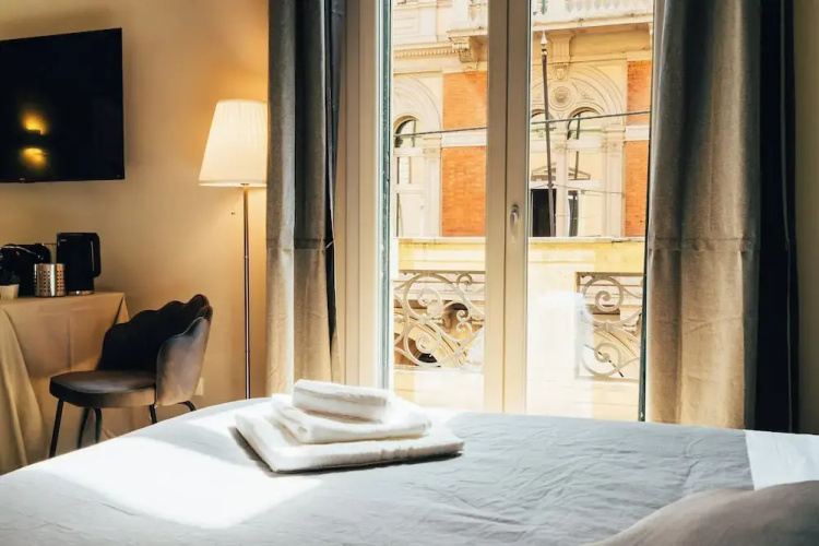Bologna Suites - Private Bathroom