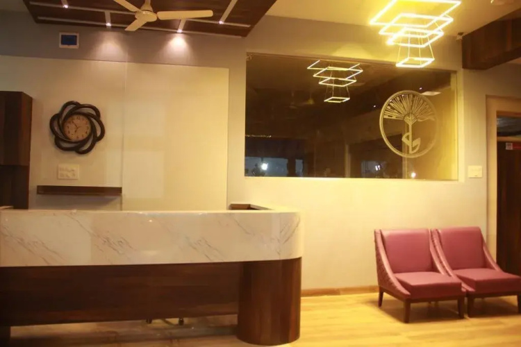 Hotel Pooja Garden