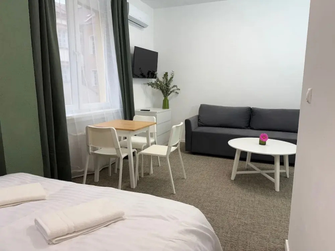 Gremium Apartments