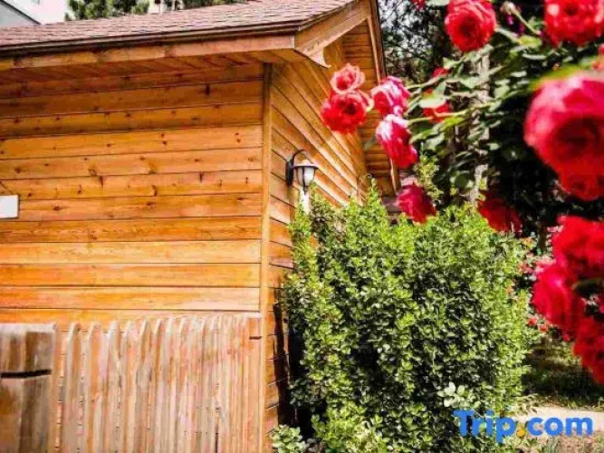 Sanhe Yijingyuan Homestay