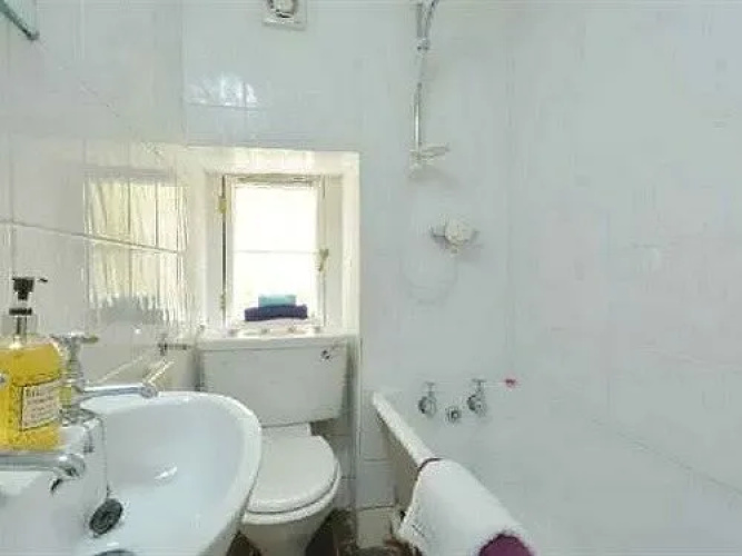 West End Twelve Holiday Apartment
