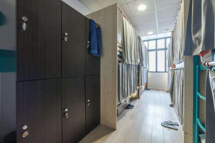 Alter'hostel