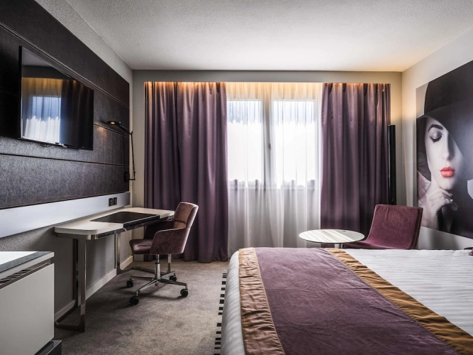 Executive room