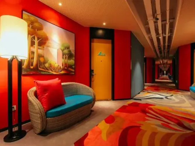Rezen Select Hotel