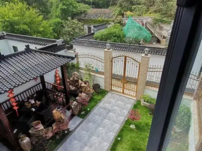 LInshanerju Homestay