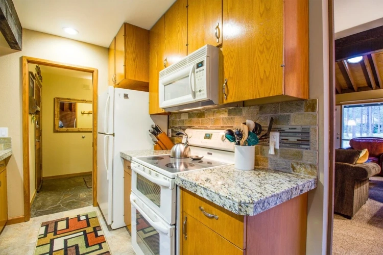 2 Bedrooms Family Apartment
