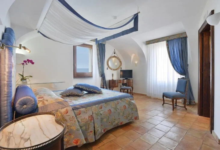 Superior Double room with balcony and with view