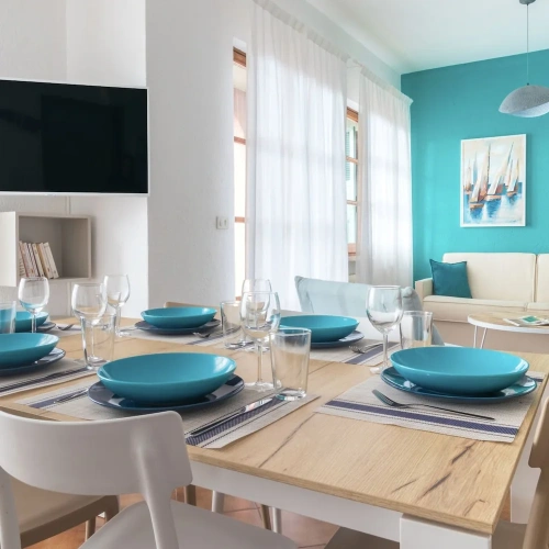 Sextuple Apartment
