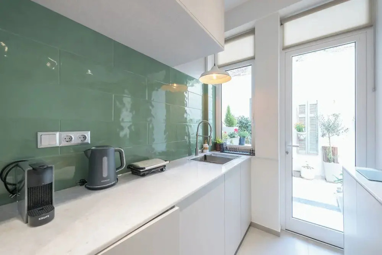 Stunning Design 1BR  Secret Garden