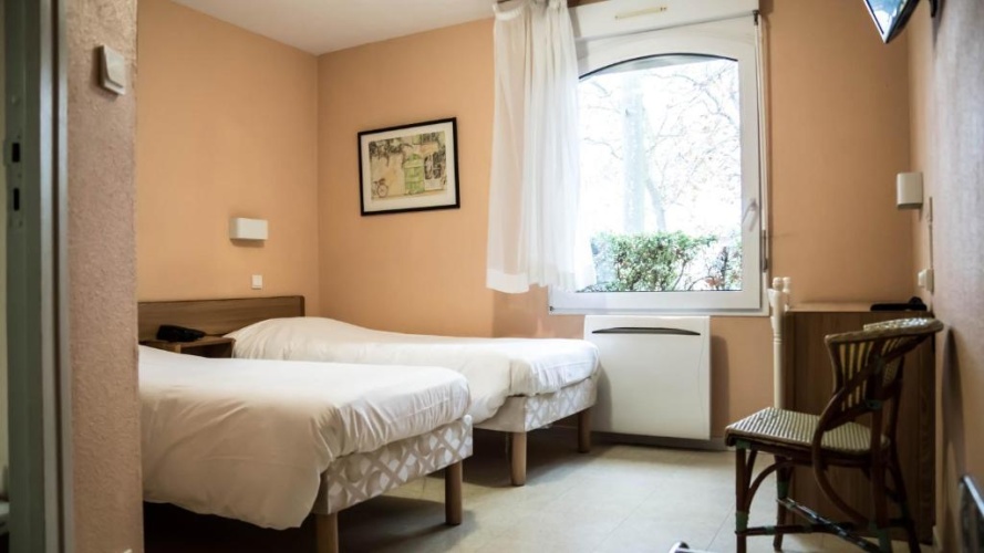Classic Twin room