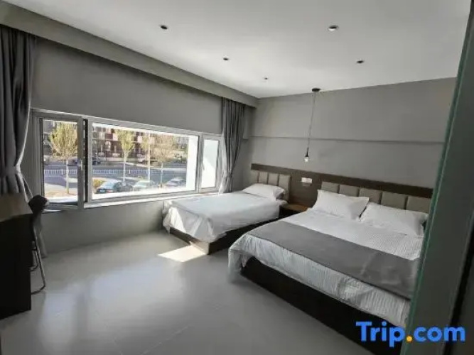 Wuyue Hotel
