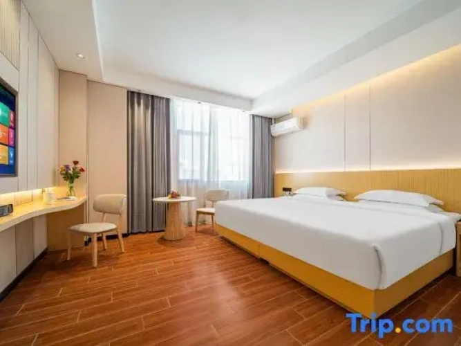 Premier Double room with courtyard view