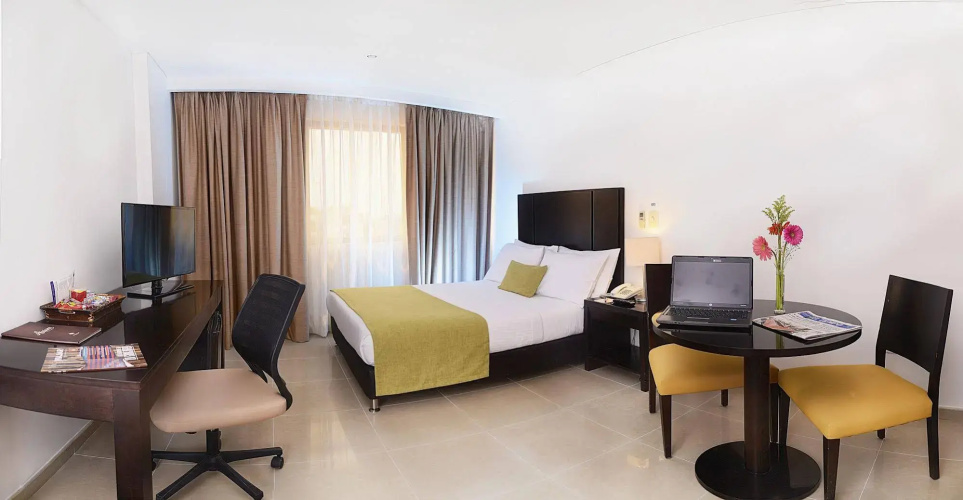 Hotel Millenium