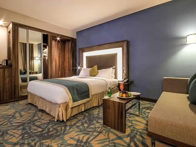 Double Junior Suite with sea view or city view
