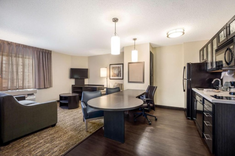 1 Bedroom Double Suite