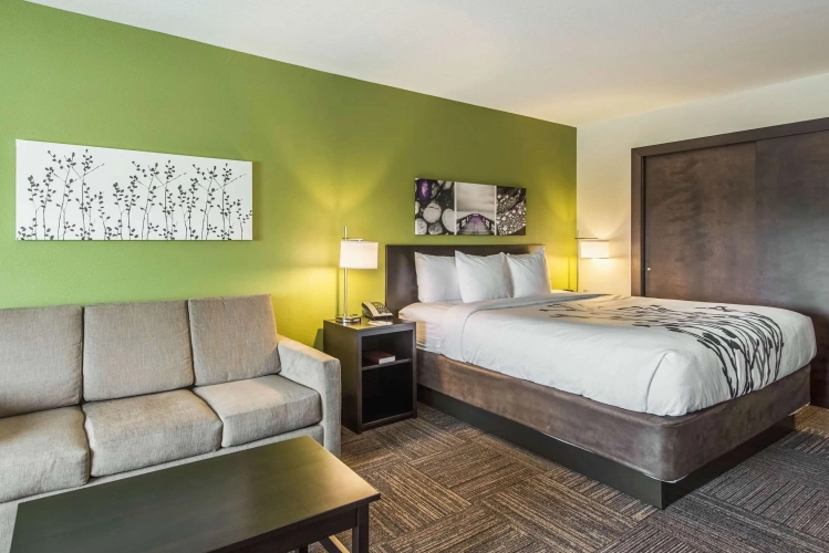 Double Suite