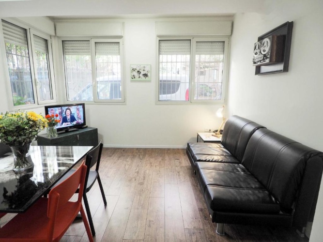 1 Bedroom Economy Apartment
