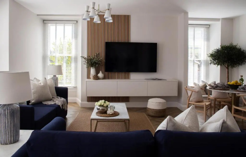 Salthouse apartment