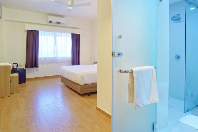 Easy Planet Hat Yai