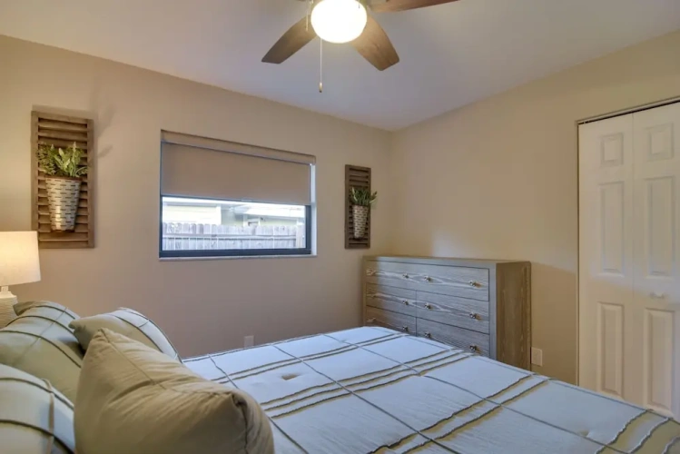 2 Bedrooms Apartment