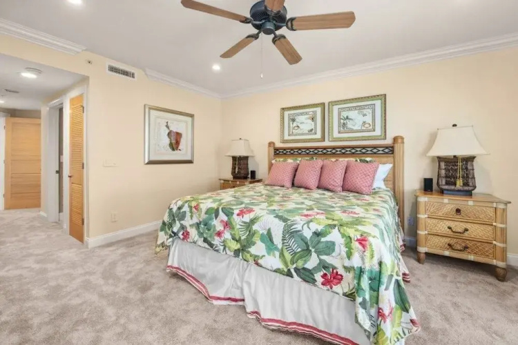 1640 Lands End 3 Bedroom Condo