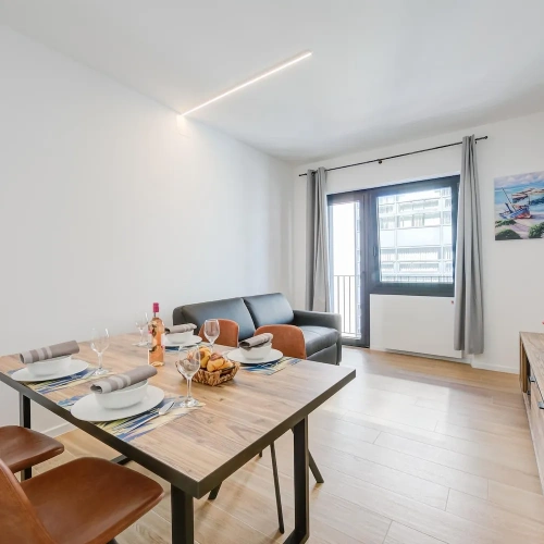 2 Bedrooms Family Apartment