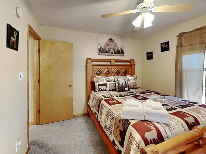 4 Bears 1 Cave by Ryson Vacation Rentals