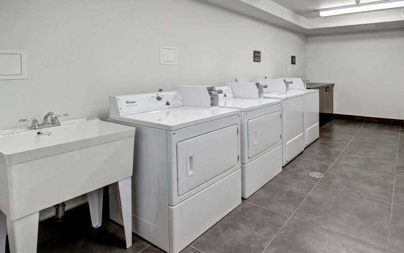 Hampton Inn & Suites by Hilton Medicine Hat photo 25