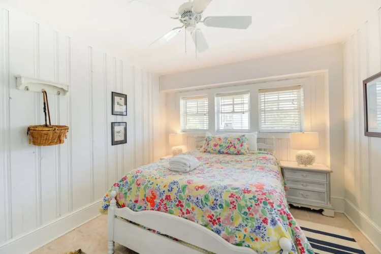Atlantic Beach Condo - Walk to Beaches!