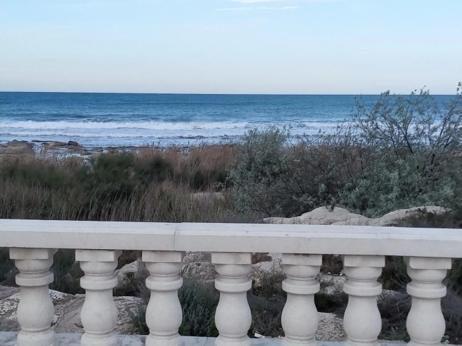 Seaside apartment