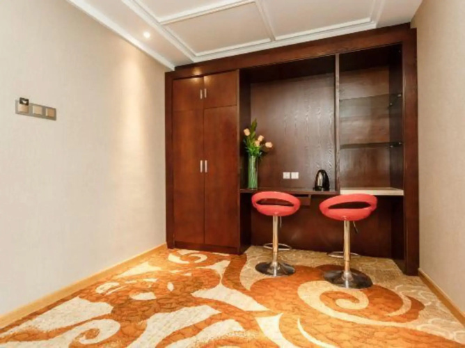 jincheng Hotel