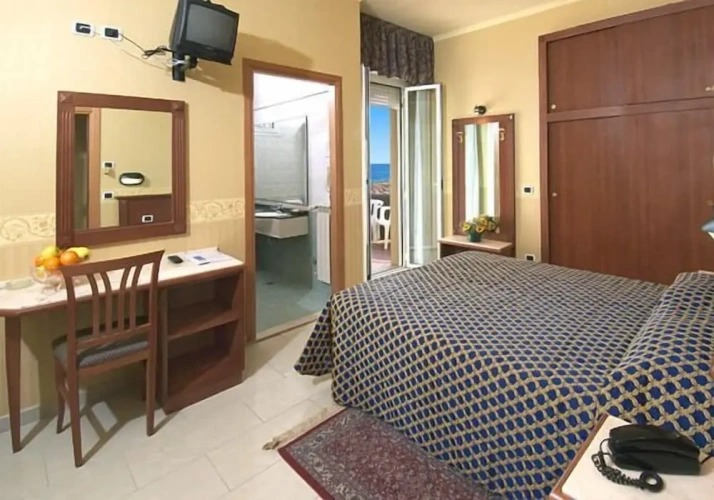 Standard Double room with balcony