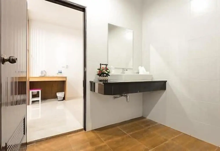 Grand room