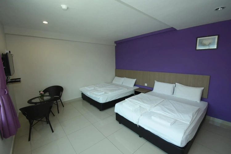 Standard Quadruple room