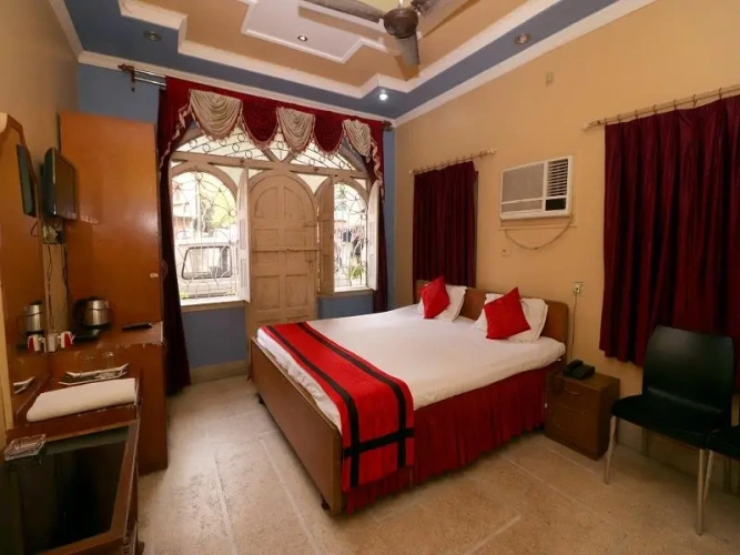 Deluxe Single room