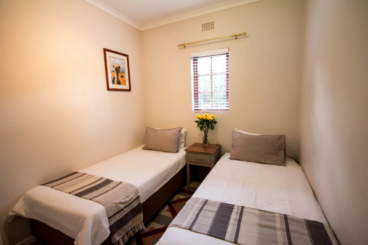 Hlangana Lodge